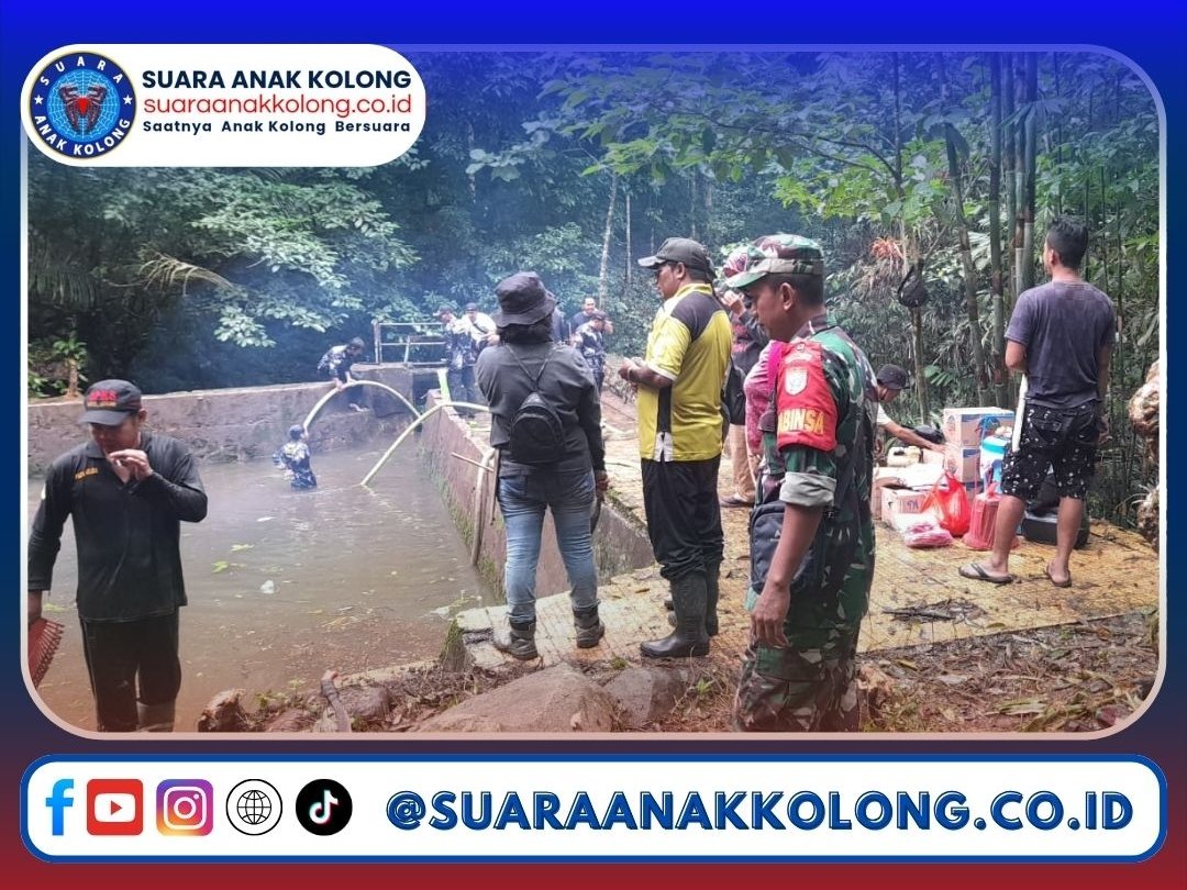 Babinsa Pajintan Lakukan Kegiatan Kerja Bakti Bersama di Objek Wisata Gunung Poteng