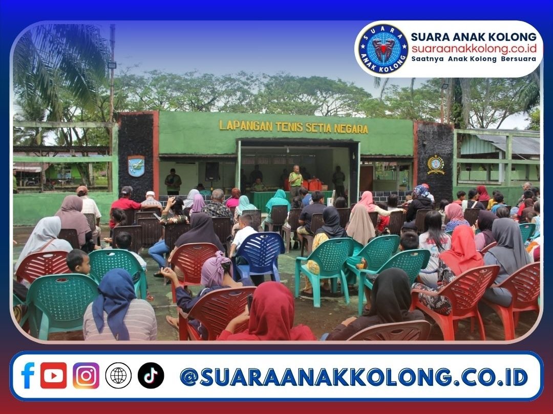 TNI Hadir Untuk Masyarakat, Kodim 1202/Singkawang Gelar Bakti Sosial Penyaluran Bantuan Makanan untuk Masyarakat Kurang Mampu
