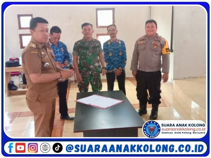 Bhabinkamtibmas Sebangki Hadiri Musrenbang, Dukung Pembangunan Desa