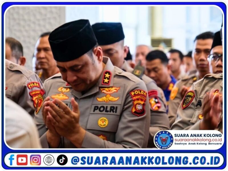 Polda Kalimantan Barat Gelar Sholat Ghaib untuk 3 Personel Polres Way Kanan yang Gugur dalam Tugas