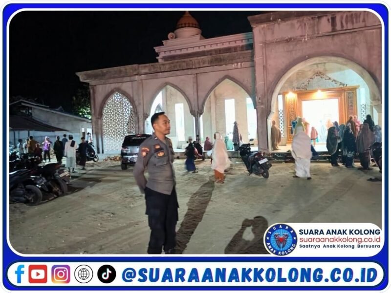 Berikan Rasa Aman dan Nyaman Saat Beribadah, Polsek MHS Laksanakan Pengamanan Salat Tarawih