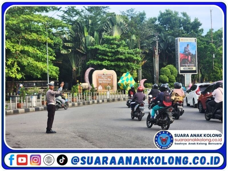 Antisipasi Arus Balik, Personel Pospam Bundaran Untan Perketat Pengaturan Lalu Lintas